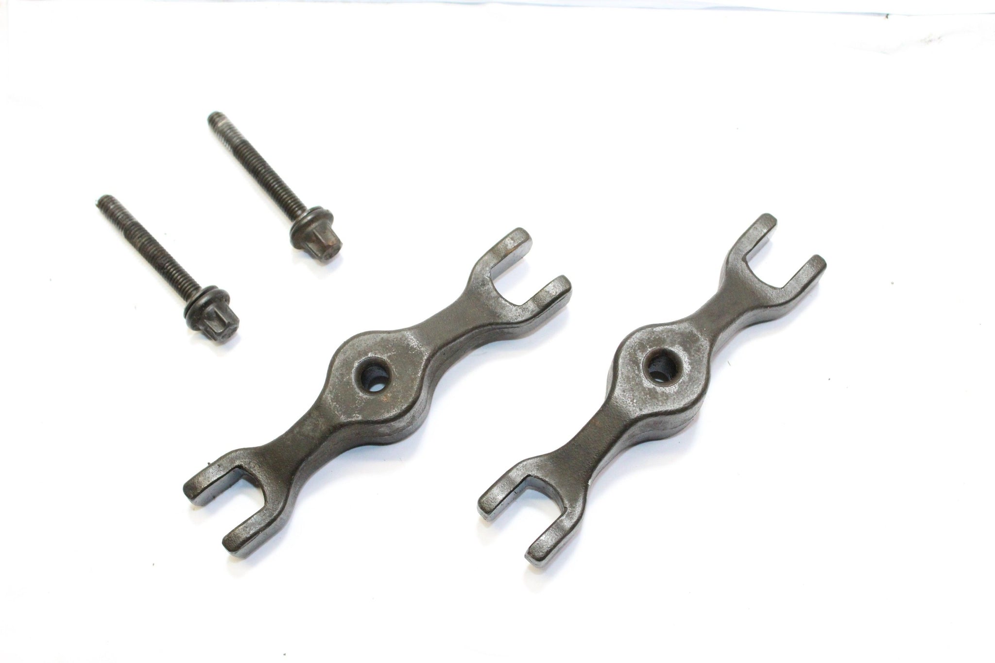 Ssangyong Korando Injector Clamp with Bolts 2017