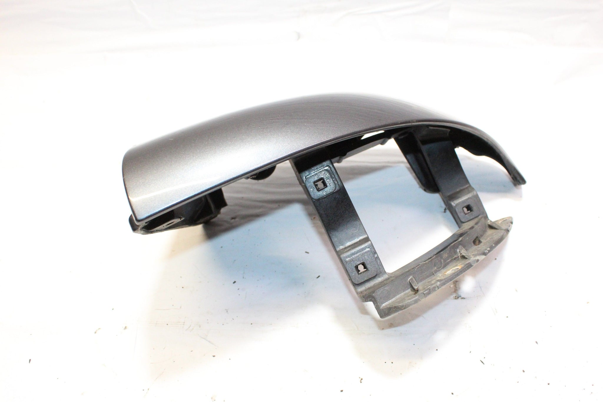 Mitsubishi GTO Rear Light Quarter Panel Cover Right Side 1992 422-37598