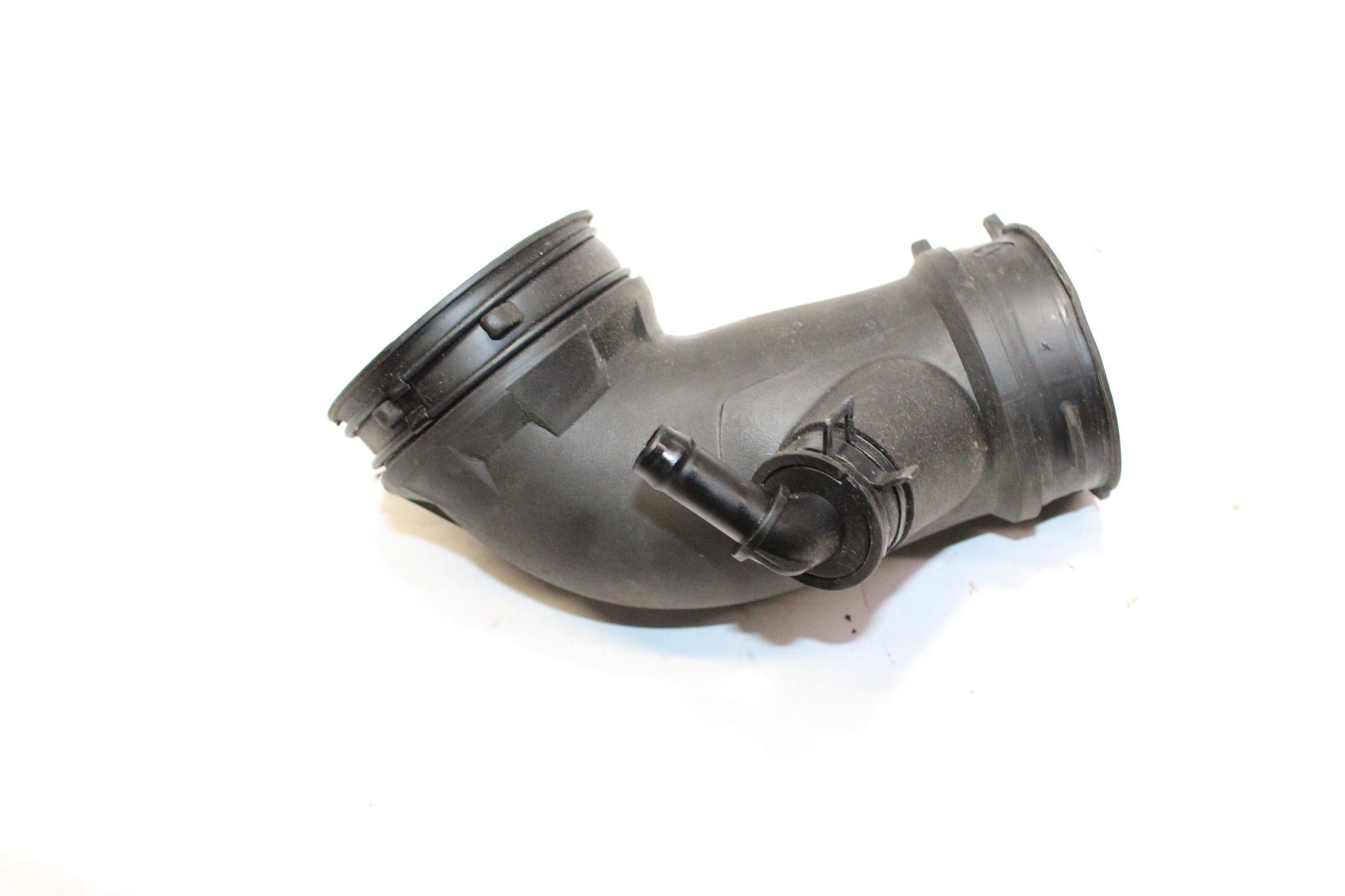 Kia Niro Air Intake Pipe Hose 1.6 28138-G2100 2020