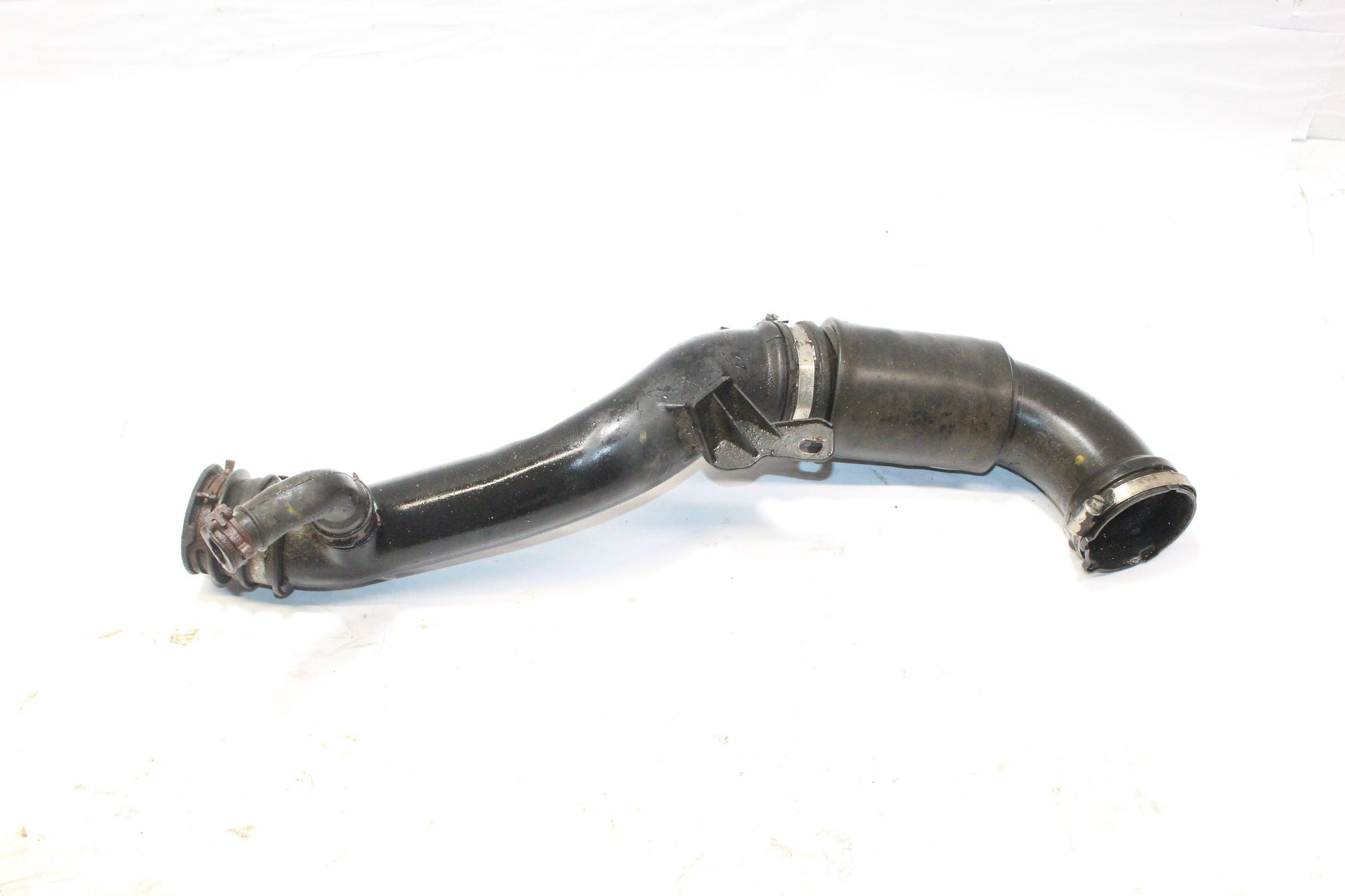 Land Rover Discovery 4 Air Intake Boost Hose 2011 AH22 9F876 BB