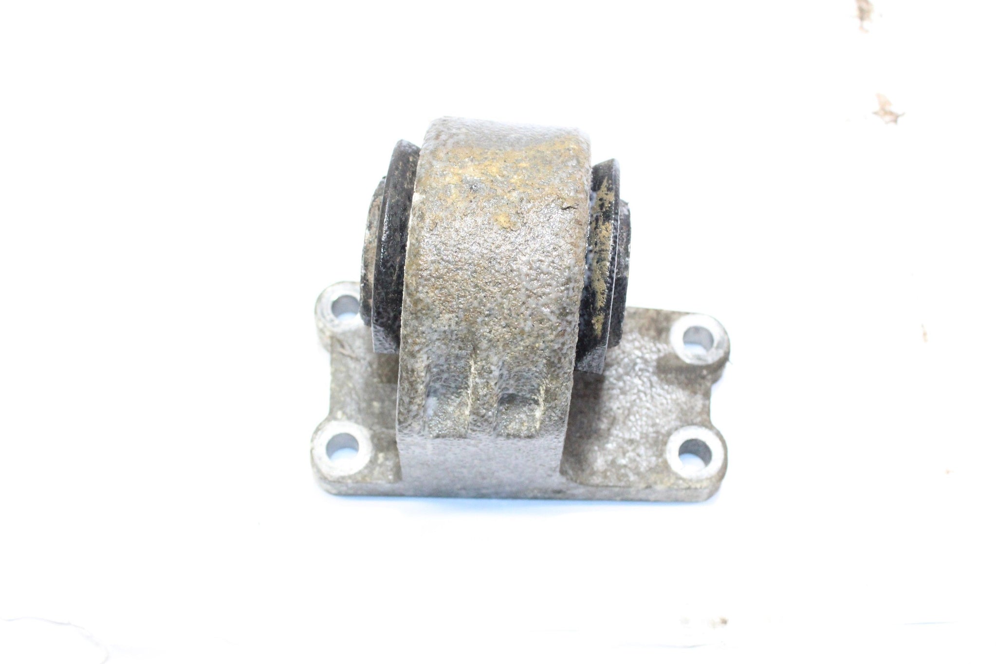 Land Rover Discovery 4 Transfer Box Mount Bracket