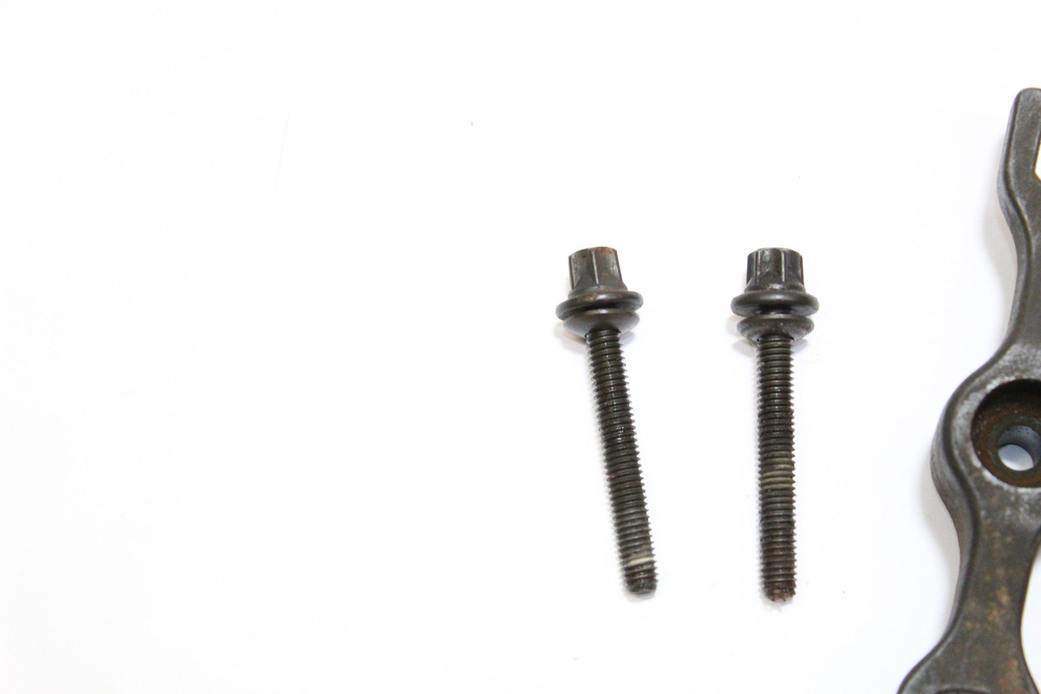 Ssangyong Korando Injector Clamp with Bolts 2017