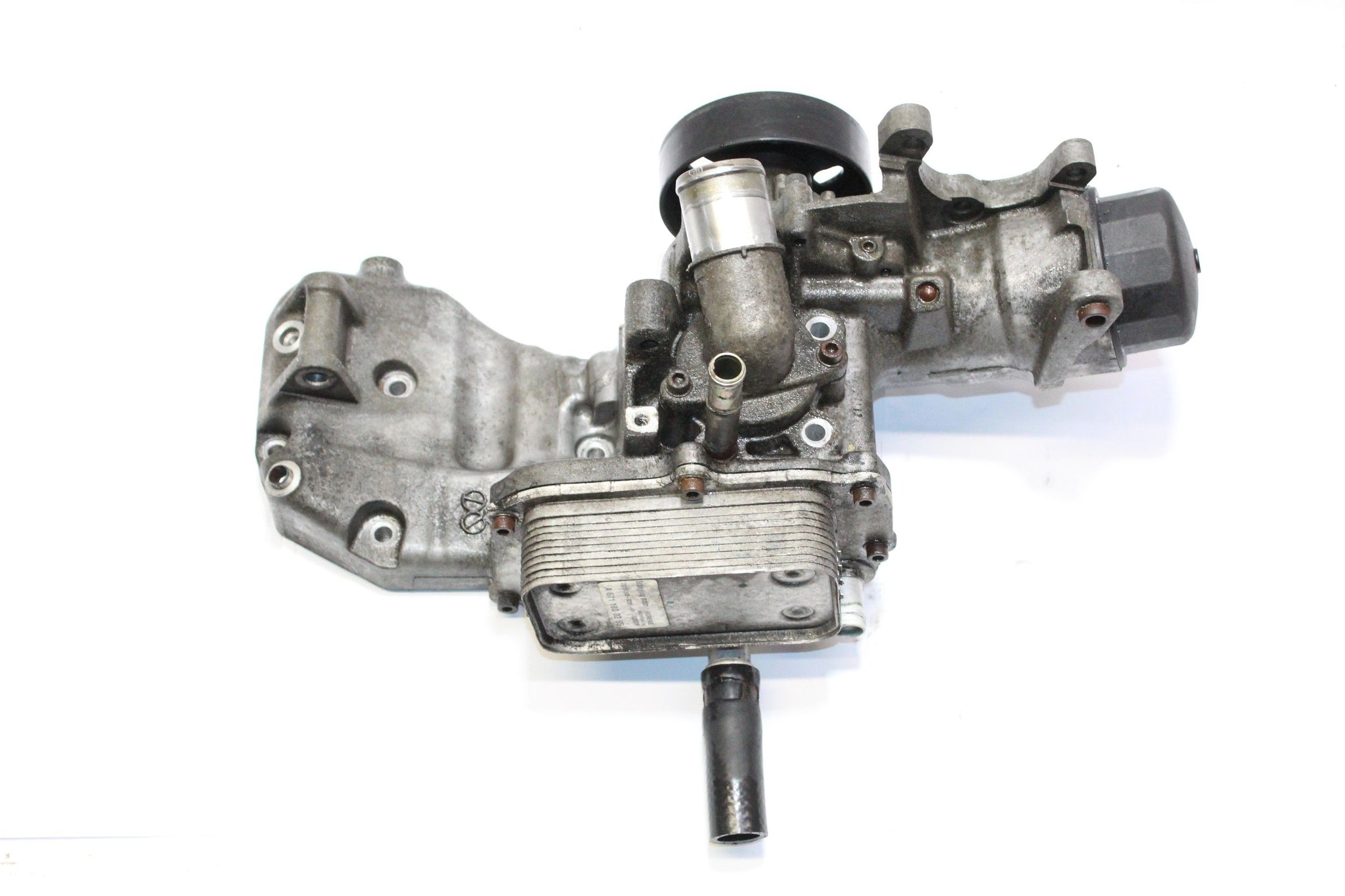 Ssangyong Korando Oil Cooler Water Pump Housing A6711800265 2.2 2017