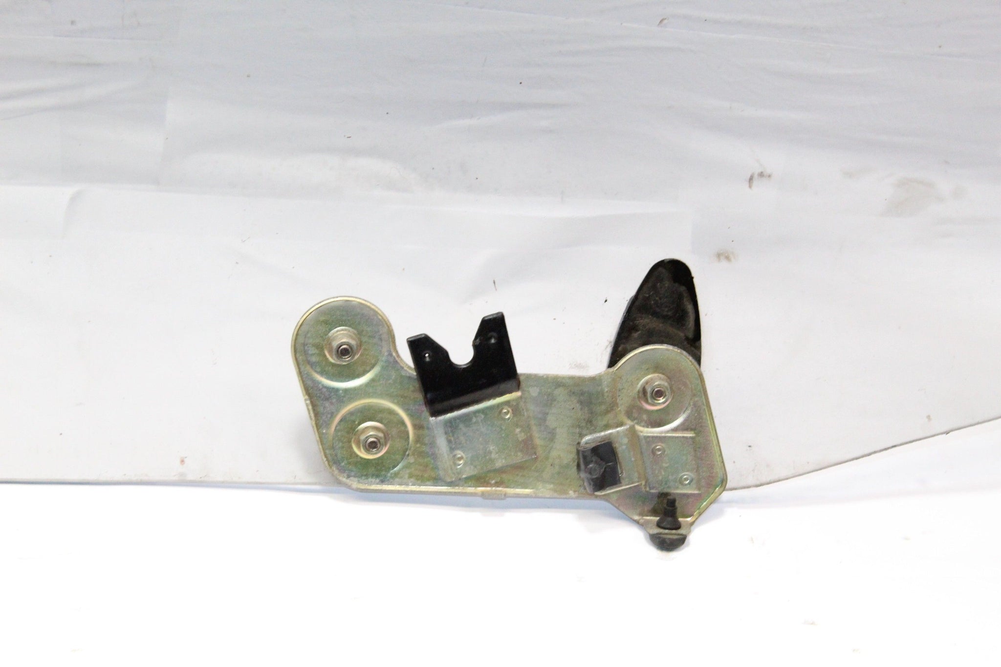 Mitsubishi GTO Door Window Glass Left Side Front 1992
