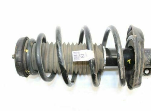 2013 CHEVROLET ORLANDO RIGHT SIDE FRONT SUSPENSION LEG