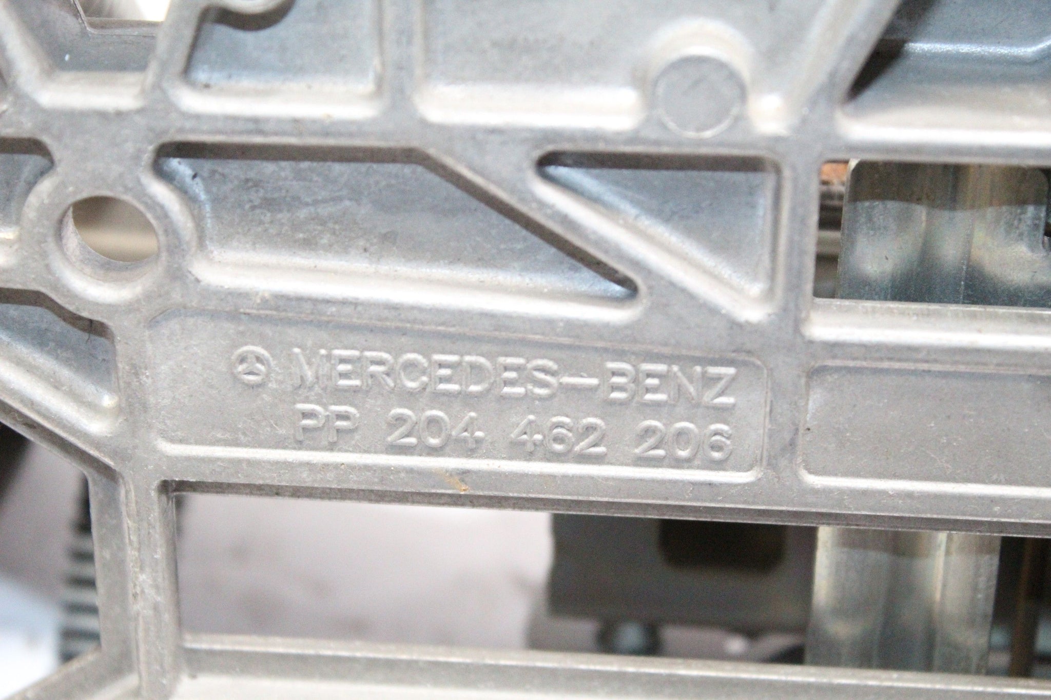 Mercedes C Class W204 Steering Column 204462206 2009