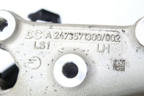 2019 MERCEDES A CLASS W177 2.0 hub left passenger side rear A2473571300